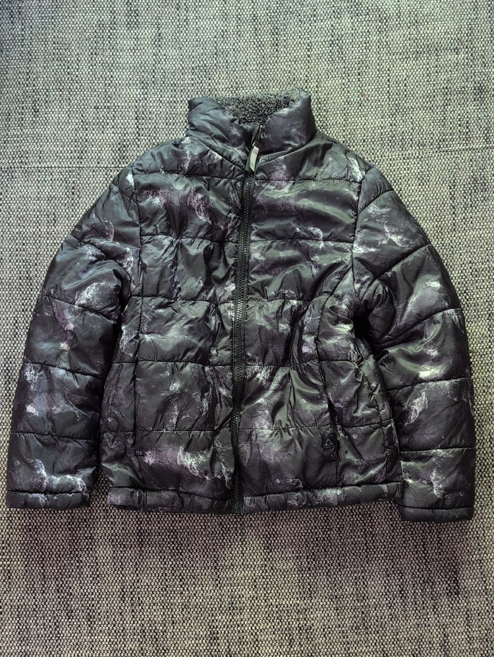 Gerry Black Marble-Print Quilted Puffer Jacket